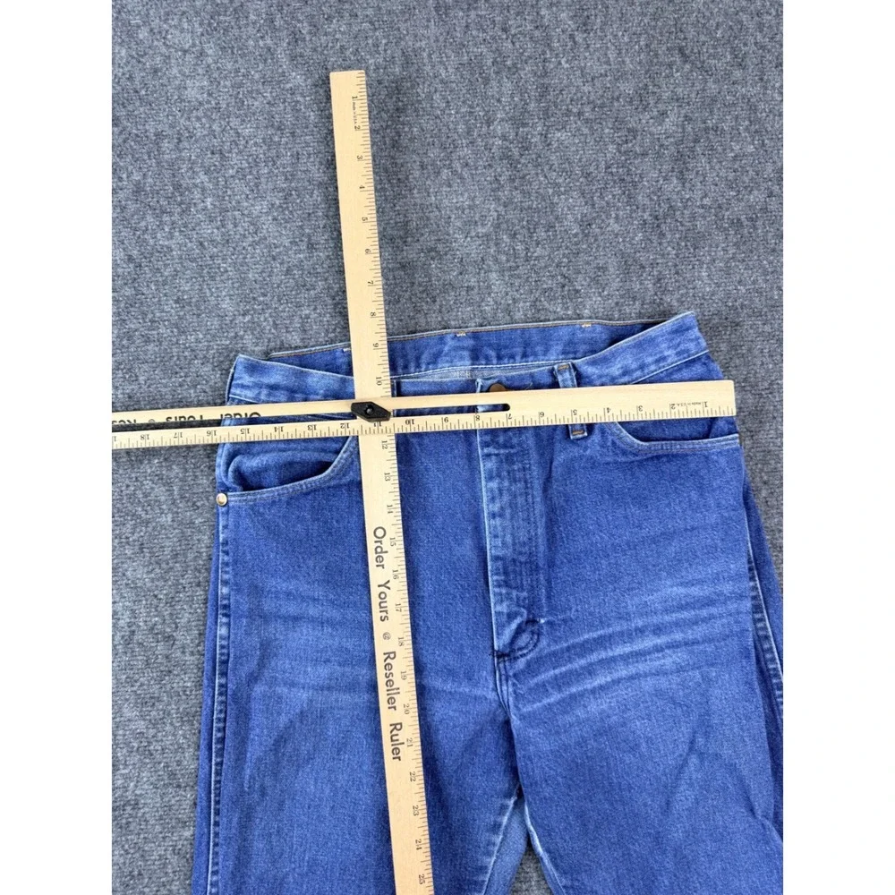 Wrangler 13MWZ Mens Blue Cowboy Cut Jeans 31x36‎ Made in USA Y2K Vintage Denim